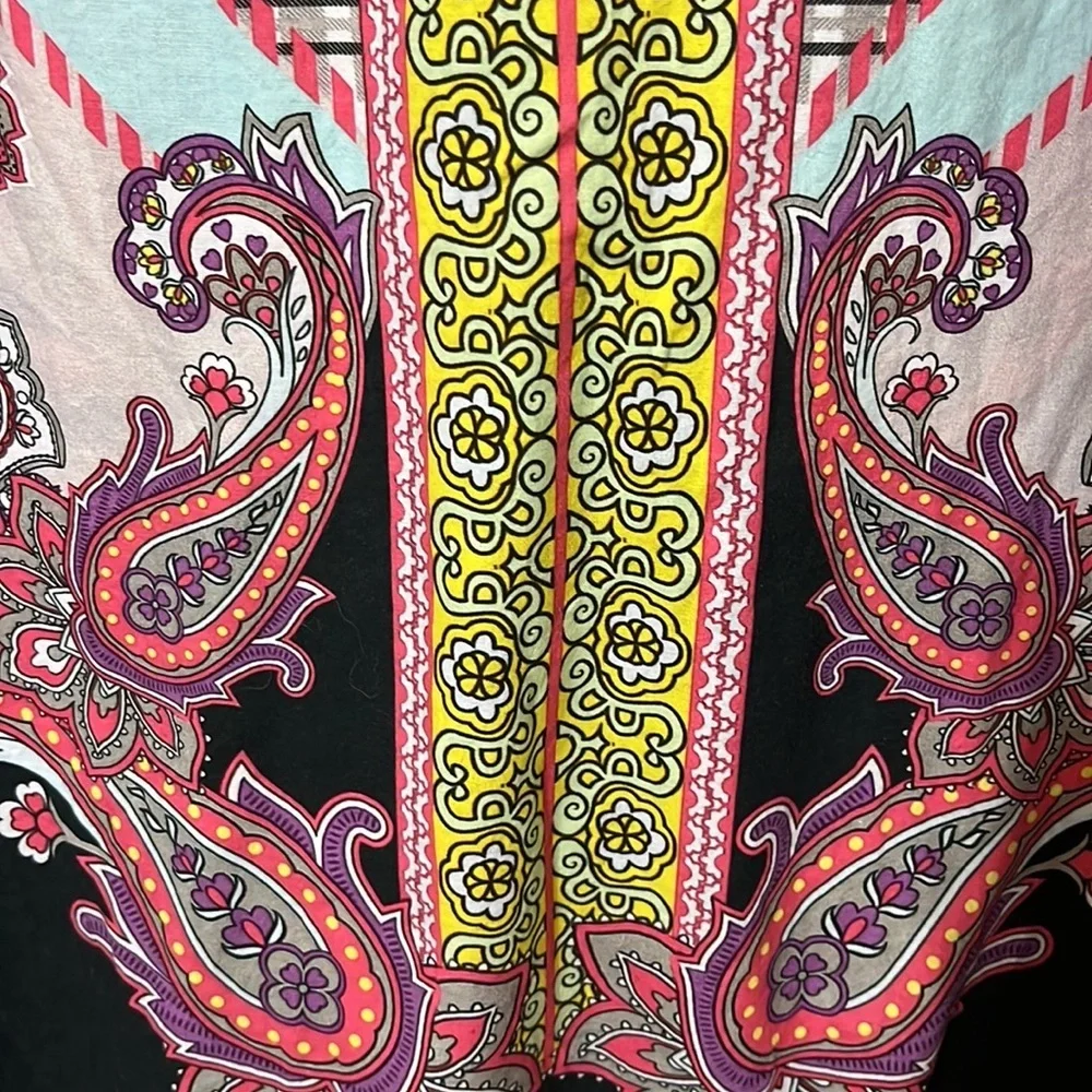 Thread & Motif long sleeved, long blouse. Size Large. - Picture 2 of 9